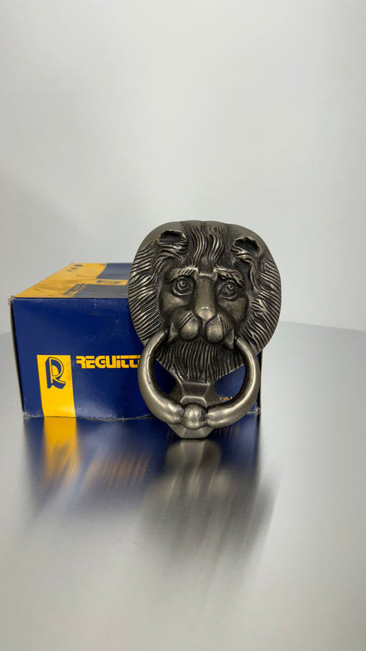 BATTENTE REGUITTI IN OTTONE  LEONE BRONZATO ARTICOLO 014